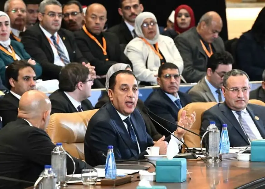 مدبولي يعلن عن قفزة هائلة في عدد الجامعات بمصر من 50 في 2014 إلى 131 اليوم