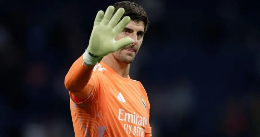 كورتوا يستعد للفوز في برشلونة ويتمنى تحكيمًا عادلًا للجميع