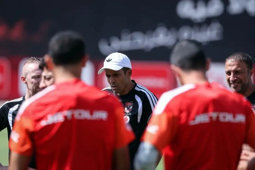 وائل جمعة يتخذ قرارًا بتطبيق عقوبات مالية مضاعفة على لاعبي الأهلي