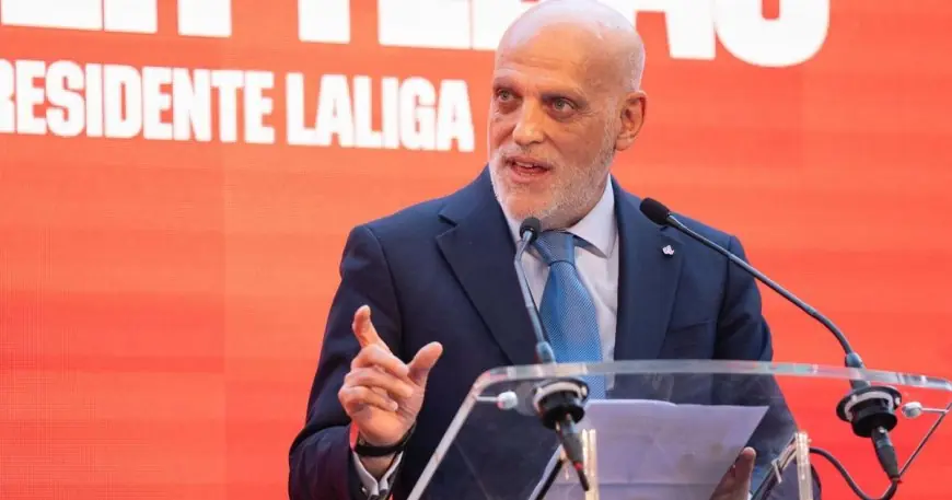 إحالة خافيير تيباس للتحقيق بسبب اتهام ريال مدريد بالدعاية النازية