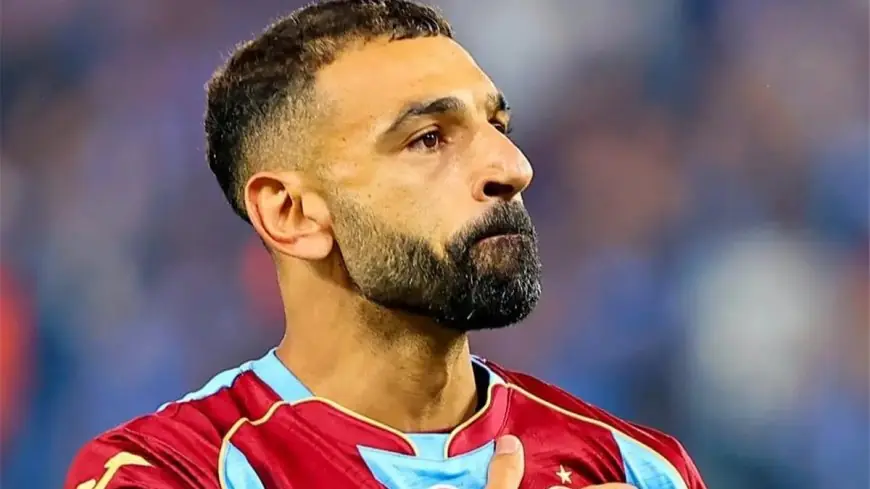 محمد صلاح يبعث رسالة تحفيزية لمدرب طرابزون قبل لقاء هارتس في الدوري الأوروبي