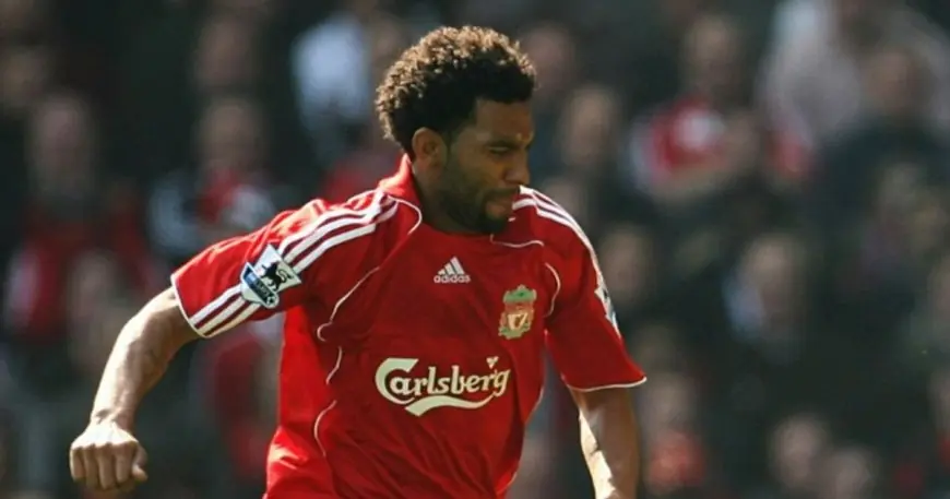 كلب ينقذ لاعب ليفربول السابق من هجوم خطير ويثبت وفاءه العظيم