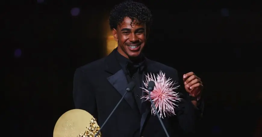 يامال يحقق إنجازاً استثنائياً بفوزه بجائزة أفضل لاعب شاب للمرة الثالثة على التوالي