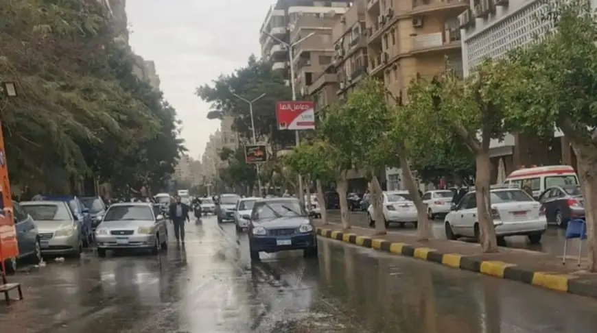 الأرصاد تكشف عن أمطار رعدية غزيرة تهطل أحيانًا في وسط سيناء وخليج العقبة
