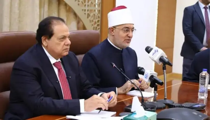 أحمد موسى: دعم قوي من النائب محمد أبو العينين لمشروع حصين لمواجهة الأكاذيب والشائعات بمشاركة العلماء المتخصصين