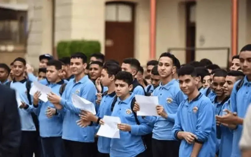 تعرف على مواعيد المدارس بالتوقيت الشتوي 2026 موعد الطابور والحصة الأولى بعد تعديل الساعة