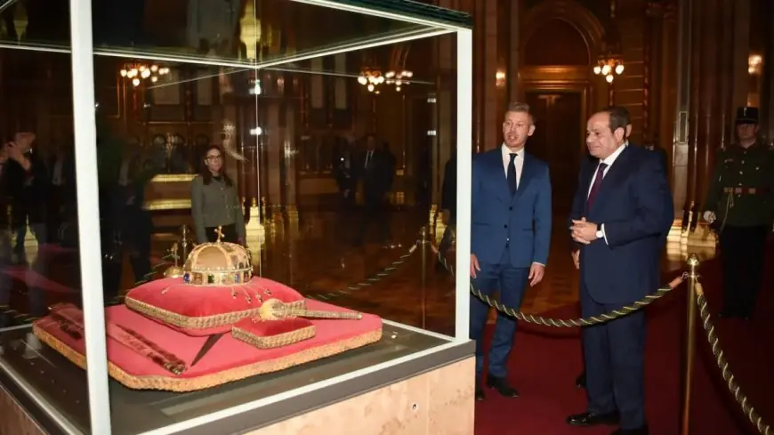 الرئيس السيسى يجتمع مع رئيس وزراء المجر ويتعرف على تفاصيل التاج الملكي المقدس