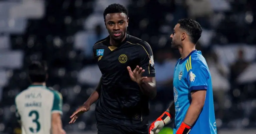سقوط مدوٍ للأهلي أمام الشباب في الدوري السعودي شاهد التفاصيل